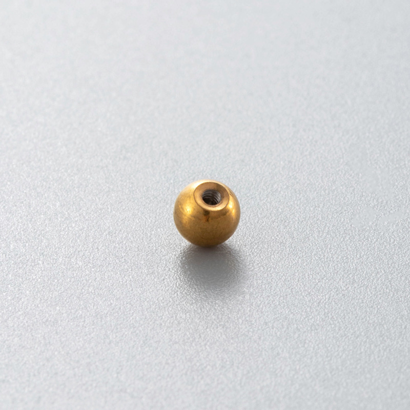 Cuentas doradas 1.2*4mm