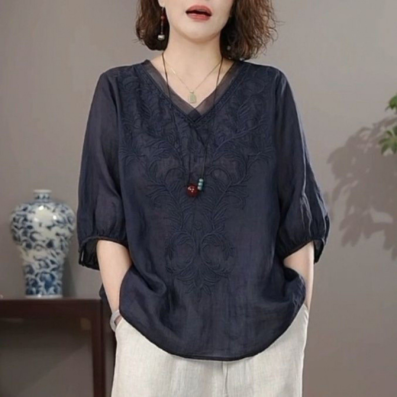 高档女装夏季复古风天丝麻V领短袖上衣女士宽松大码刺绣薄款小衫