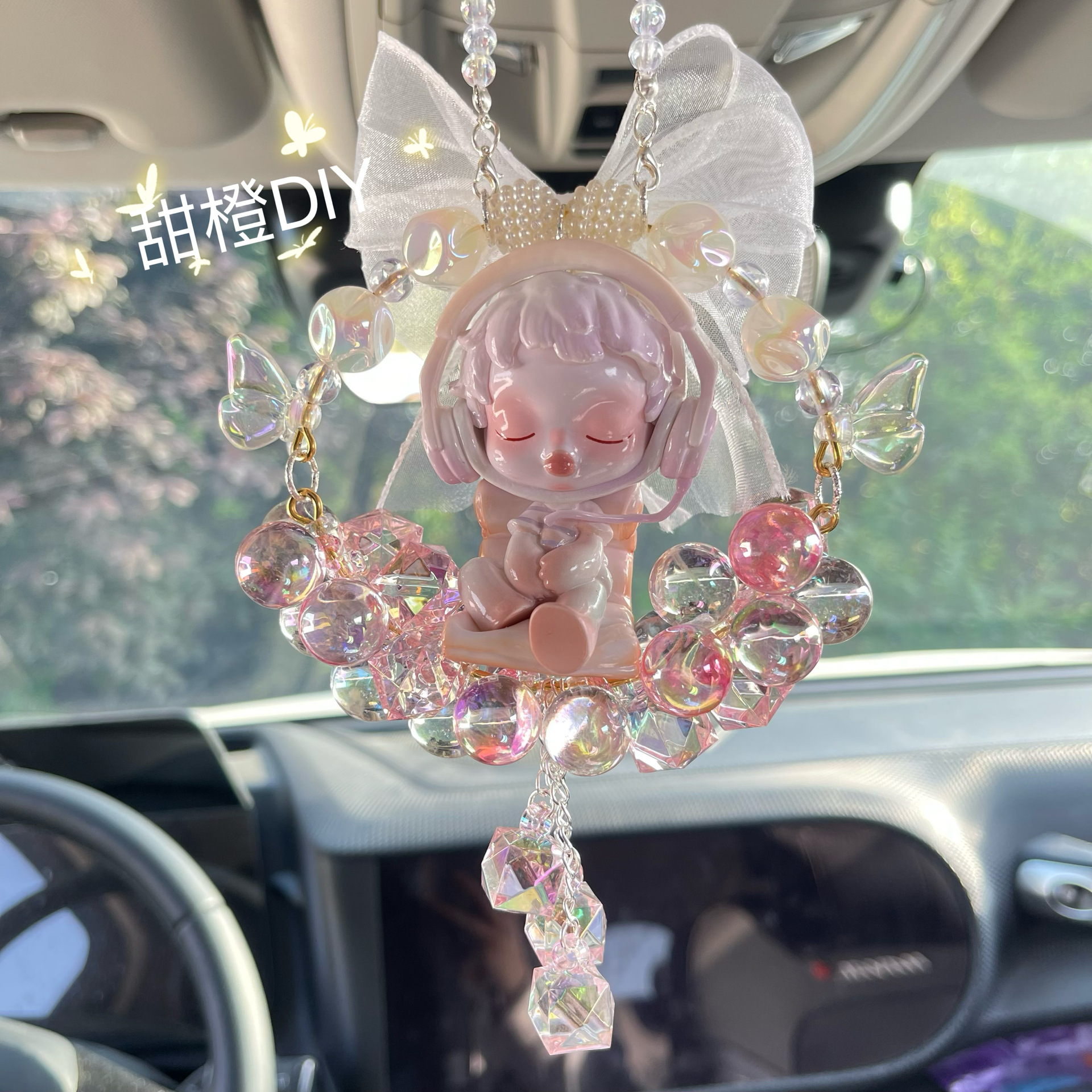 차분한 스타일을 즐겨보세요