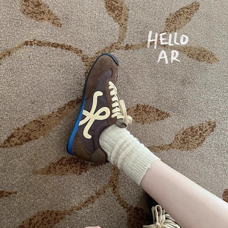 [Fábrica en proceso] Wang Yibo con el mismo modelo de ballet de altura aumentada, zapatos de entrenamiento de primavera de mujer