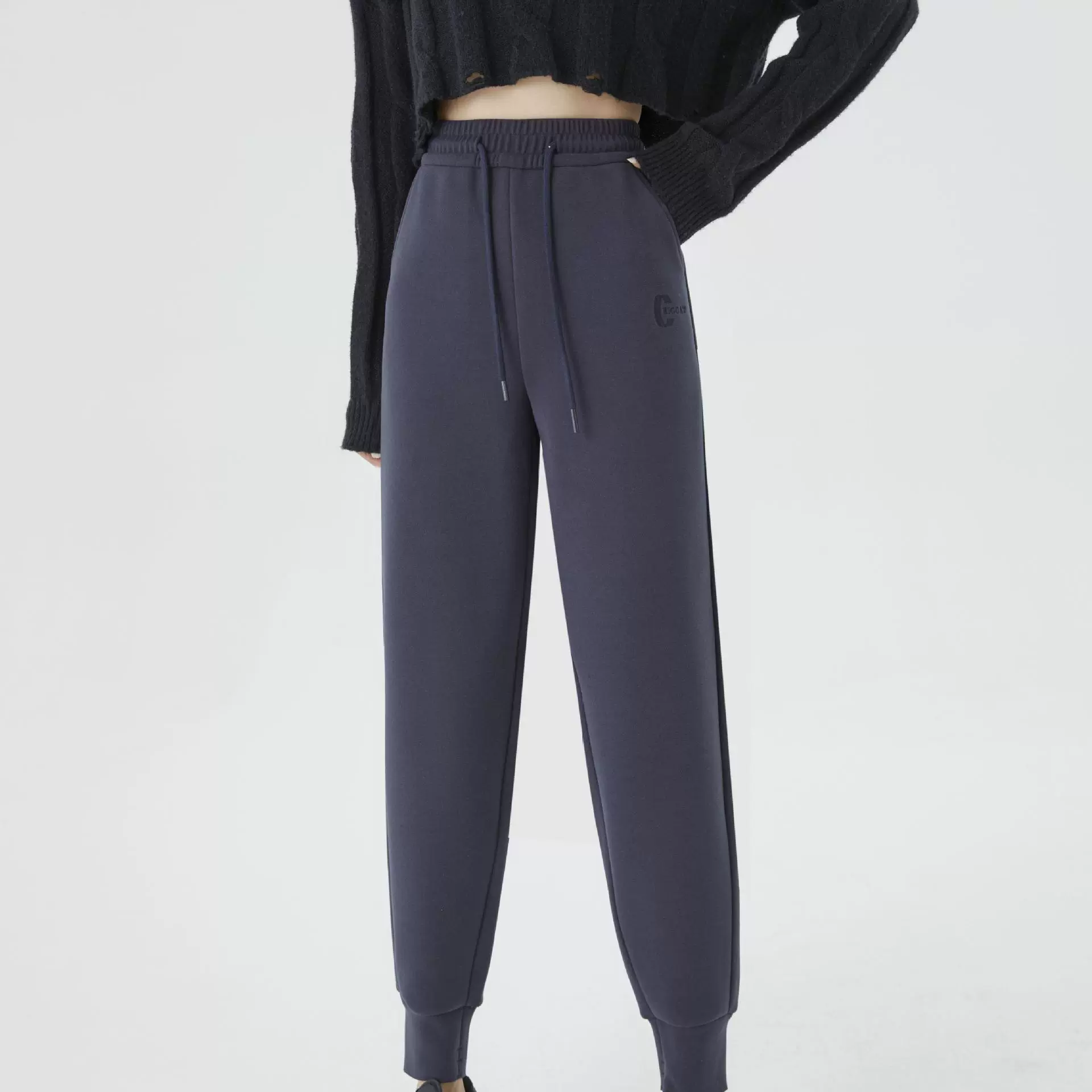 [Белые ветровые штаны] Зимняя ветрозащита теплая и высокая плотность европейской и американской женской одежды новый мусс бархат свободный отдых спортивные брюки