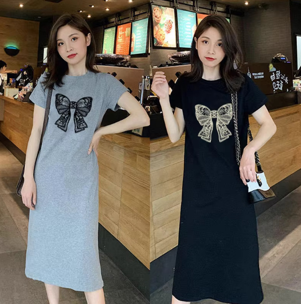2026 New Summer Style Short-Sleeved Long Dress, Loose Casual Over-The-Knee T-Shirt Dress, Simple Slimming Mid-Length Dress for Women 2026 New Summer Style Short-Sleeved Long Dress, Loose Casual Over-The-Knee T-Shirt Dress, Simple Slimming Mid-Length Dress for Women