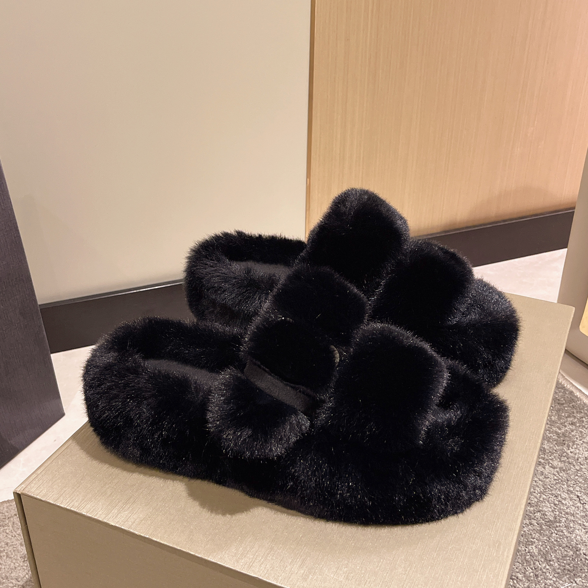 Women's Slippers 4