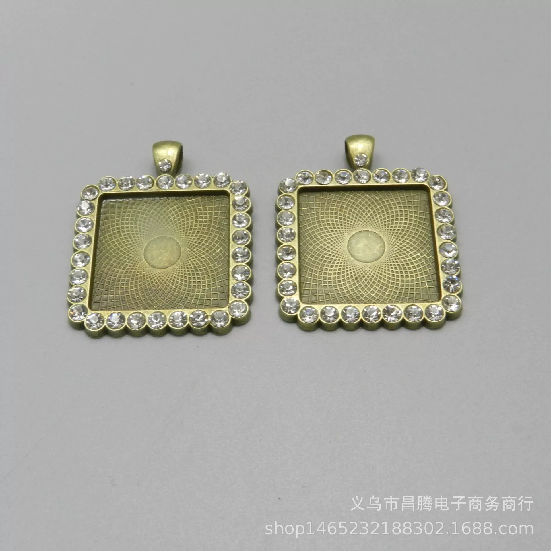 DIY ювелирные аксессуары Time Gem 25 мм точка Алмазная квадратная Нижняя опора древний бронзовый винтажный брелок кулон