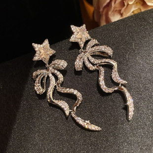 �W�����Q��ɫ���ǽz�����h������Ů���L�����K�����Y���K���