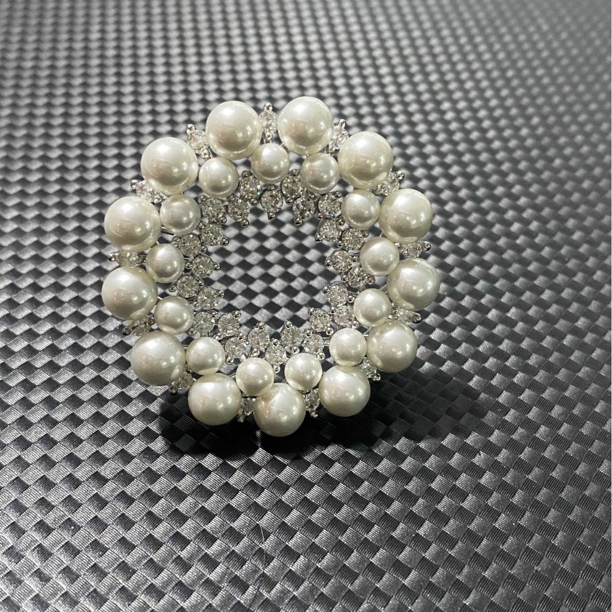 Oversized Enamel Flower Bracelet For Women, Chunky Floral Jewellery_voghion.com