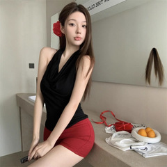 Pure Desire Seductive Sister Swing Collar Bodycon Tank Top Women 2025 Summer Casual Design Folded Slimming Upper Wear