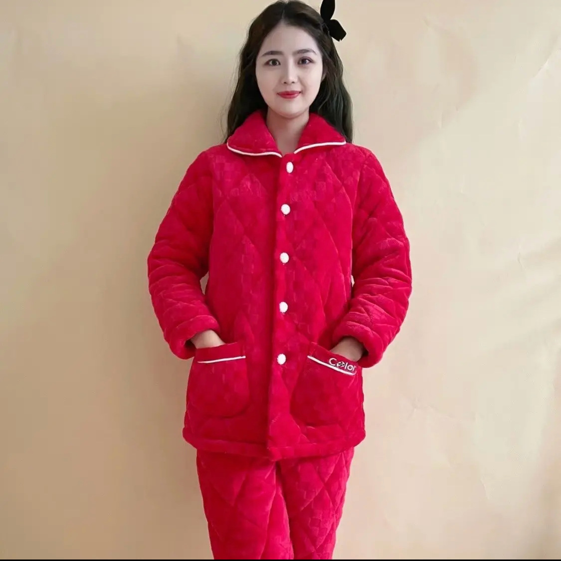 パジャマ女性冬のサンゴのベルベットの三層の厚いベルベット保温綿フランネル春秋冬の家庭服