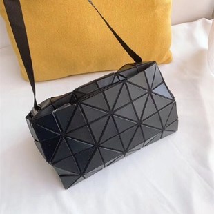 2025�¿����Ů�r�аٴ�С�����׺������Ӱ��μ�б�����^���C��