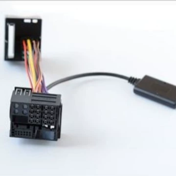Bao Shi. Jie PRSCHE 2009-2012 CDR30/31/PCM3 CDAUX в Bluetooth музыка теряется