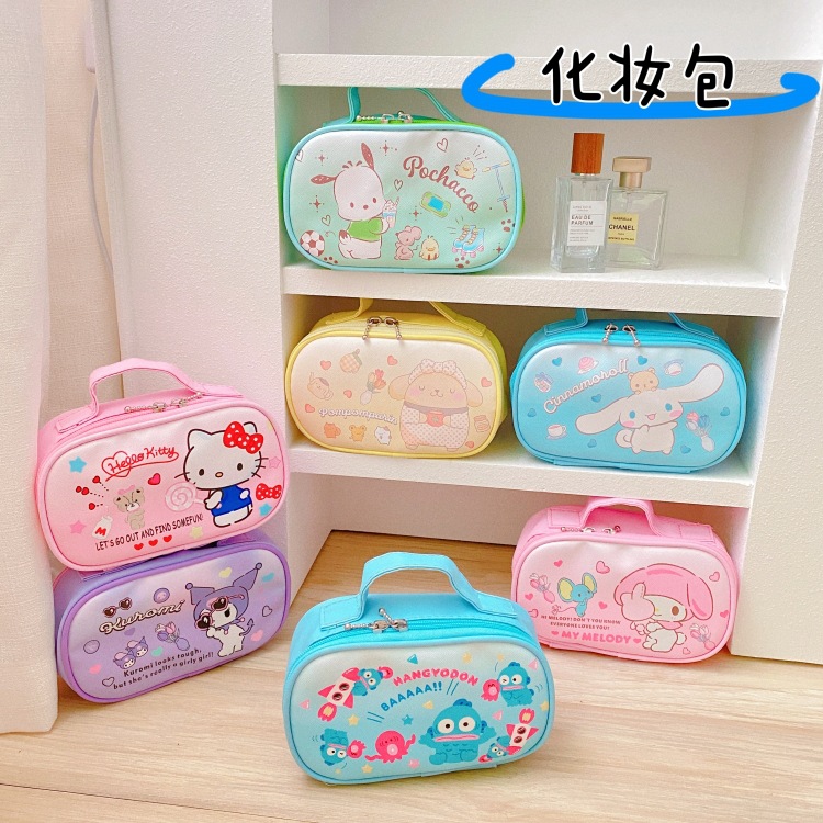 Cartoon capacious cosmetic bag