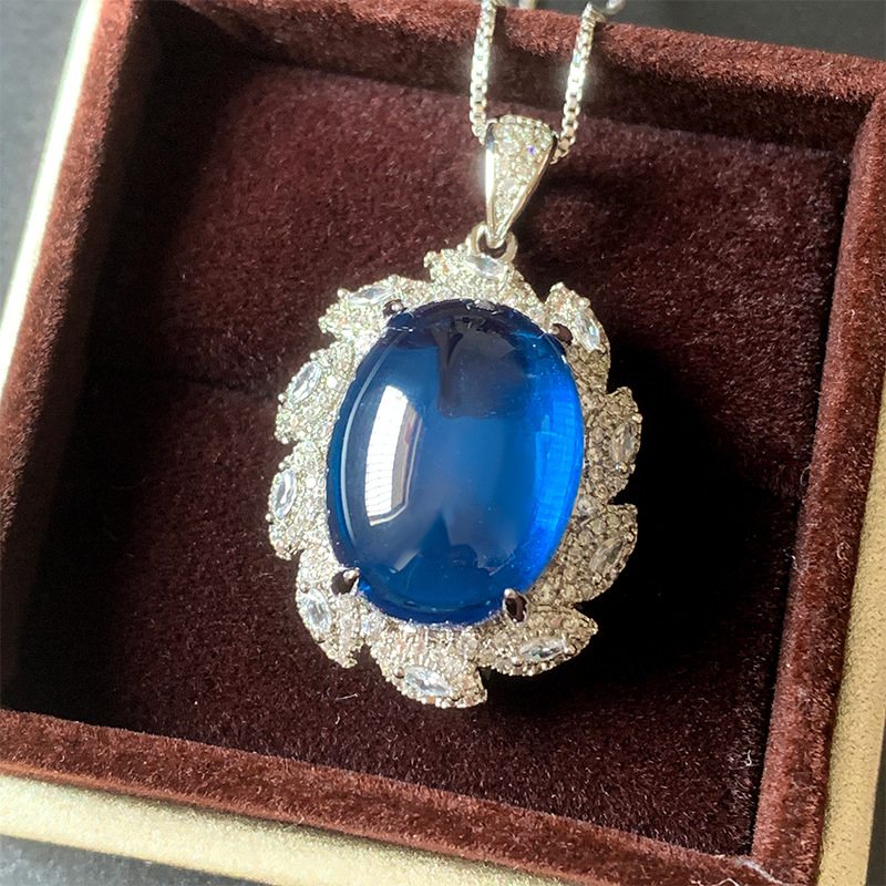 2024 Nueva joyería Zhuang Shengsheng, fondo de cobre, corindón chapado en oro, hielo, temperamento fluorescente, conjunto de calcedonia 15*20