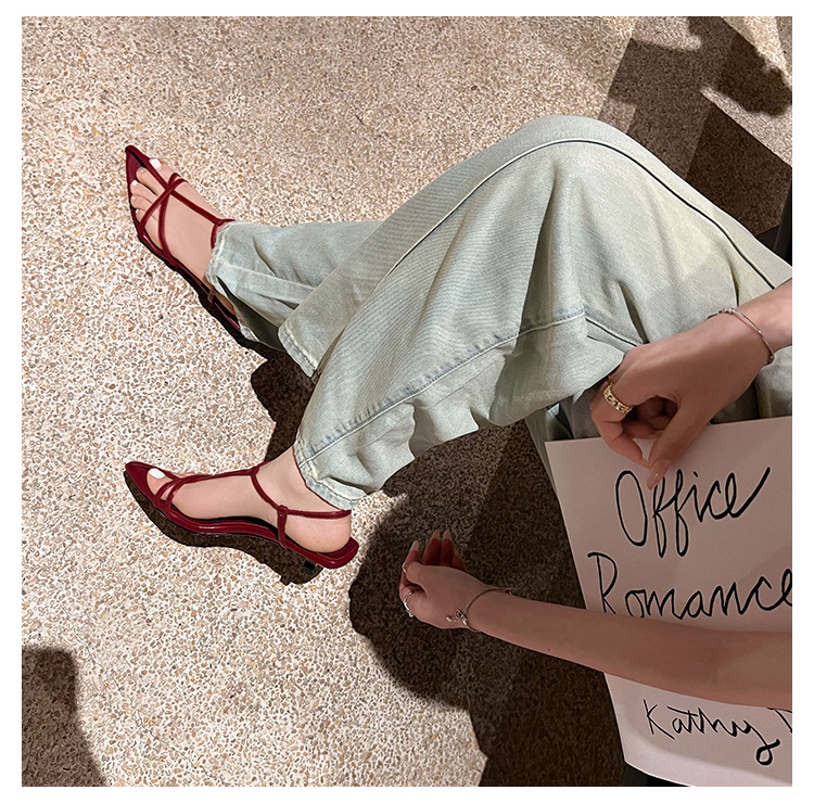 Sandal hở mũi nữ quai mảnh gót mèo con 4 cm phong cách tối giản — Màu đen chi tiết 26