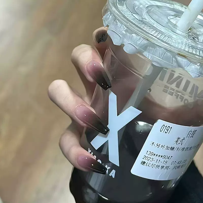 显白纯欲渐变乌梅子酱时尚百搭中款芭蕾甲假指甲成品穿戴甲批发