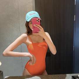 源头工厂法式复古泳衣女泡温泉度假连体性感露背显瘦沙滩度假泳装