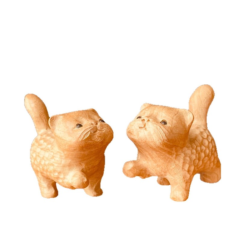 実木彫刻工芸品のツンデレ猫が可愛いです。|undefined