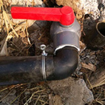 供应UPVC简单球阀 与管件承插胶粘相接  DN50 12元一个  水阀