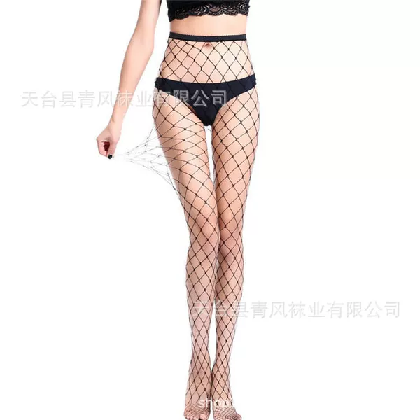 Black large mesh