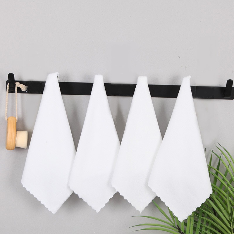 Knitted Microfiber White Small Square Towel with Cut Edges, Handkerchief, Bath Towel, Hotel Cleaning, Aviation Disposable Napkin