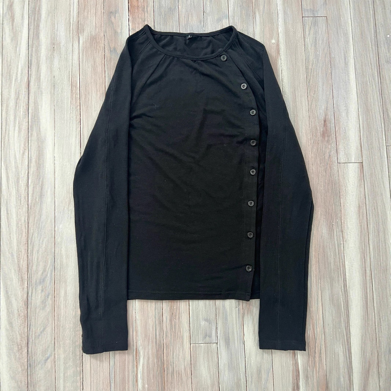 European and American Cross-Border Y2K Pure Color Button T-Shirt Long-Sleeved Round Neck Top Stylish Dark Retro Trendy Ins Loose Hip-Hop European and American Cross-Border Y2K Pure Color Button T-Shirt Long-Sleeved Round Neck Top Stylish Dark Retro Trendy Ins Loose Hip-Hop