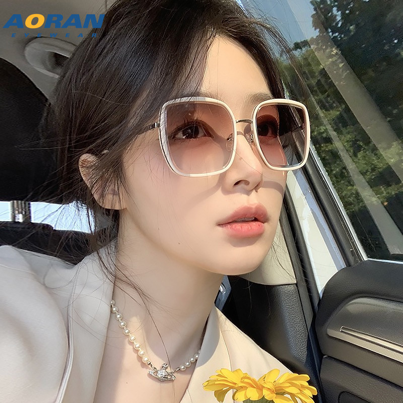 2026 New Style Brown Sunglasses for Women, Summer Driving, Uv Protection, High-End Feel, Large Frame, Face-Slimming, Gradient Color Sunglasses