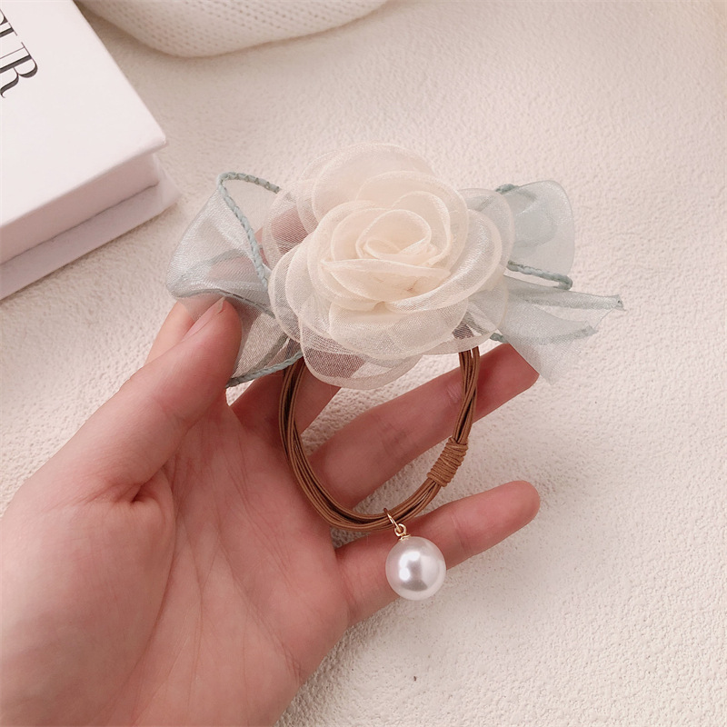 Anillo de cabello coreano de flores de perlas de perlas de corda de cabello dulce de banda de goma de alta elasticidad adornos para el cabello