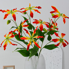 Simulated Flower Chrysanthemum Flame Lily Single Stem Artificial Flower Home Decor Item Flower Arrangement Ornament Wedding Celebration Landscape Photography Prop