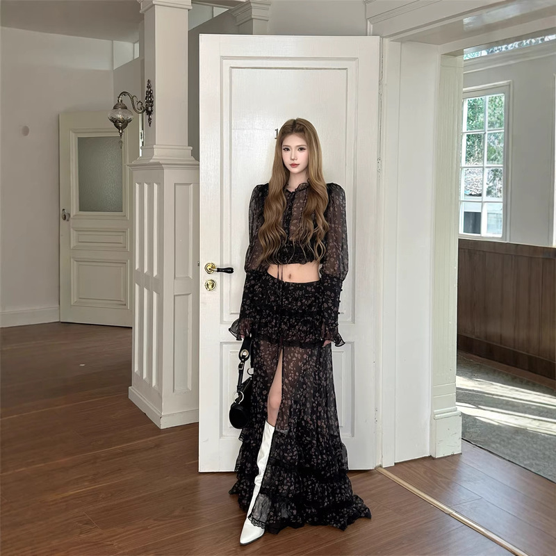 2026 Spring/Summer Fashion New Floral French Retro Lace Trim Short Top and Skirt Set 2026 Spring/Summer Fashion New Floral French Retro Lace Trim Short Top and Skirt Set