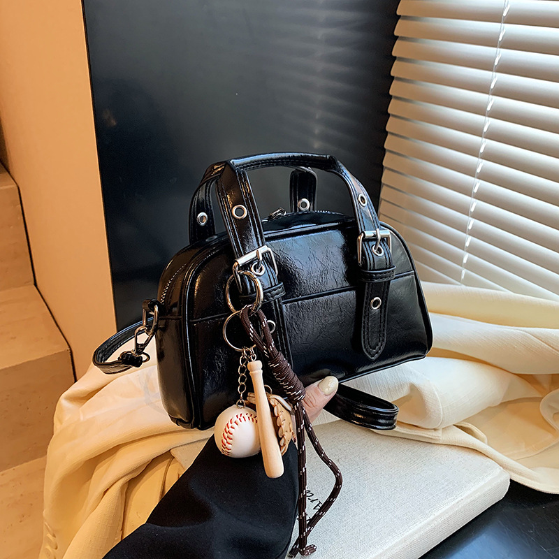 Bolso cuadrado pequeño de mano de moda, bolso de hombro 2024 otoño e invierno, textura de todo fósforo, cuero de cera de aceite, bolso de almohada de cercanías, bolso de mensajero