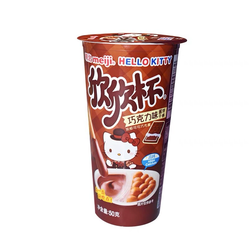 Meiji Meiji Xinxin Cup молоко клубника шоколадная - соус японский окуненный печенье-палочка закуска 50 г