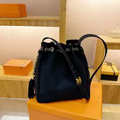 Chanel-Style Quilted Chain Bag for Women 2025 New Retro Suede Bucket Bag High-End Shoulder Crossbody Bag
