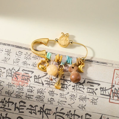 Yaxa sancaqları temples: Mid-Autumn Festival "Flowers in Bloom, Moon - yuelulucky-rabbit-moon-peach-wood-wooden-fish-spoon-yuanbao-fortune-bag-brooch