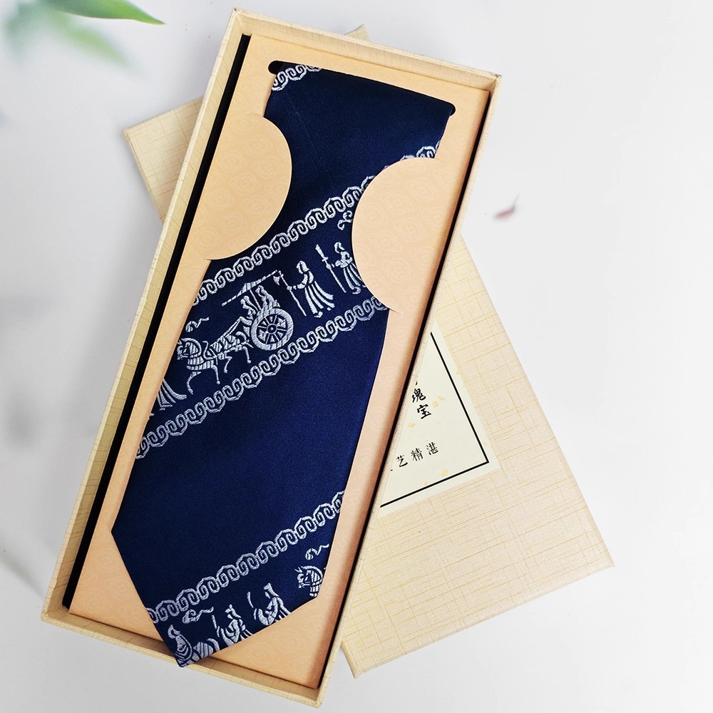 파란색 구리 마차