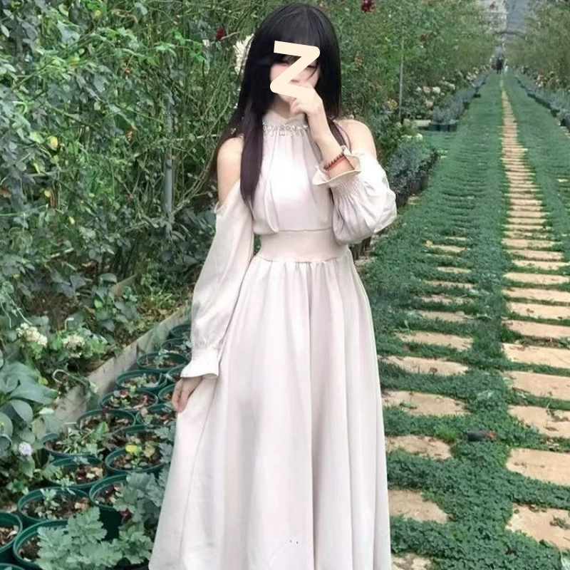 Французское нежное платье с открытыми плечами весна лето 2025 новый талия тонкая темперамент, дикая фея юбка