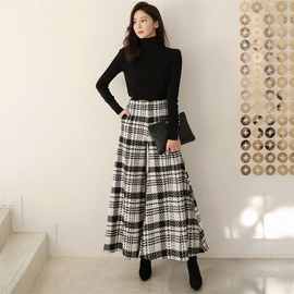 韩版气质黑白千鸟格修身阔腿裤2026秋新粗花毛呢高腰大脚裤喇叭裤