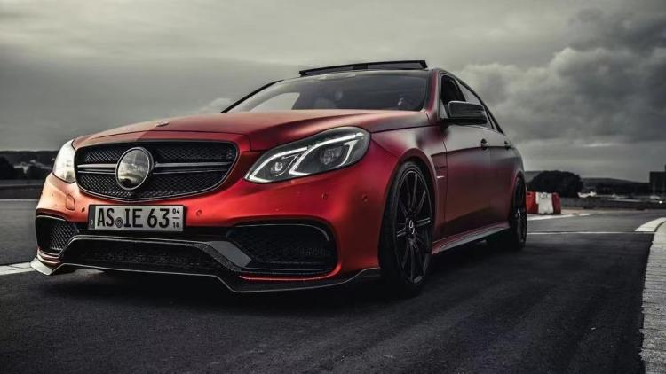 Suitable for Mercedes-Benz E-Class W212 Modification to E63 Front and Rear Bumpers, Carbon Fiber Front Lip, Side Skirts, Rear Lip, Rear Wing, and Hood
