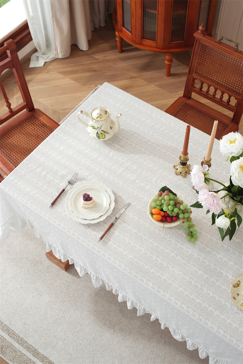 White Embroidered Floral Cotton Tea Tablecloth With Ruffle Hem_voghion.com