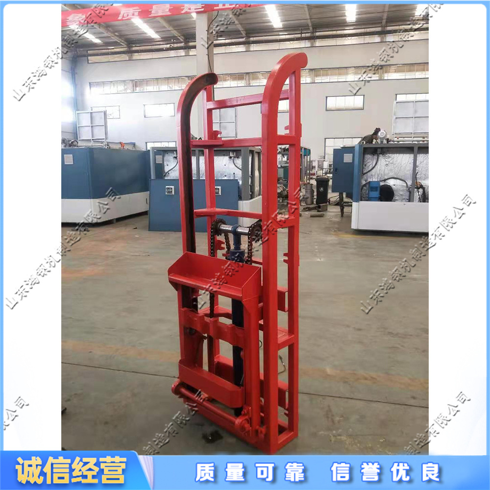 垃圾桶垂直提升机 垃圾站自动升降倒料设备 可移动倾倒式上料架