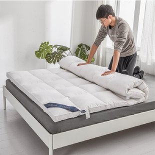 Mattress with down Feather Filling, Three-Dimensional Thickened Tatami Mattress, Suitable for Single and Double Beds, Ideal for Student Dormitories