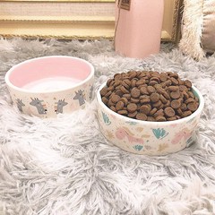 新しいペットの陶磁器の碗のユニコーンのプリントの漫画の犬の食べ物のたらいの猫の碗の犬の碗の通用は現物の卸売りを洗いやすいです。