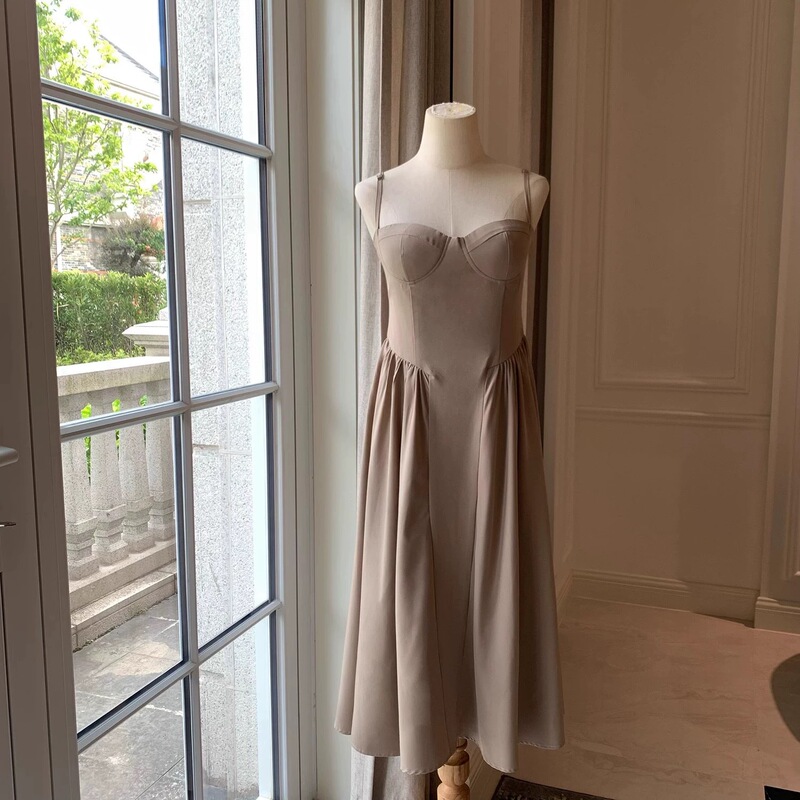 Western hot girl with chest cotton Brown sling off-neck dress women's summer temperament sleeveless long skirt