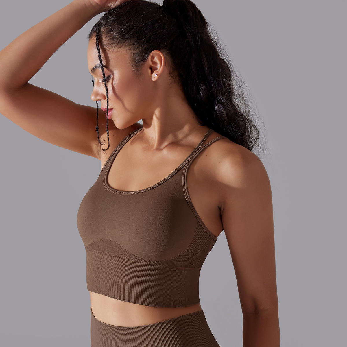 Seamless Solid Color Cross Back Sports Bra Vest Yoga Running Fitness Three-Piece Set_voghion.com