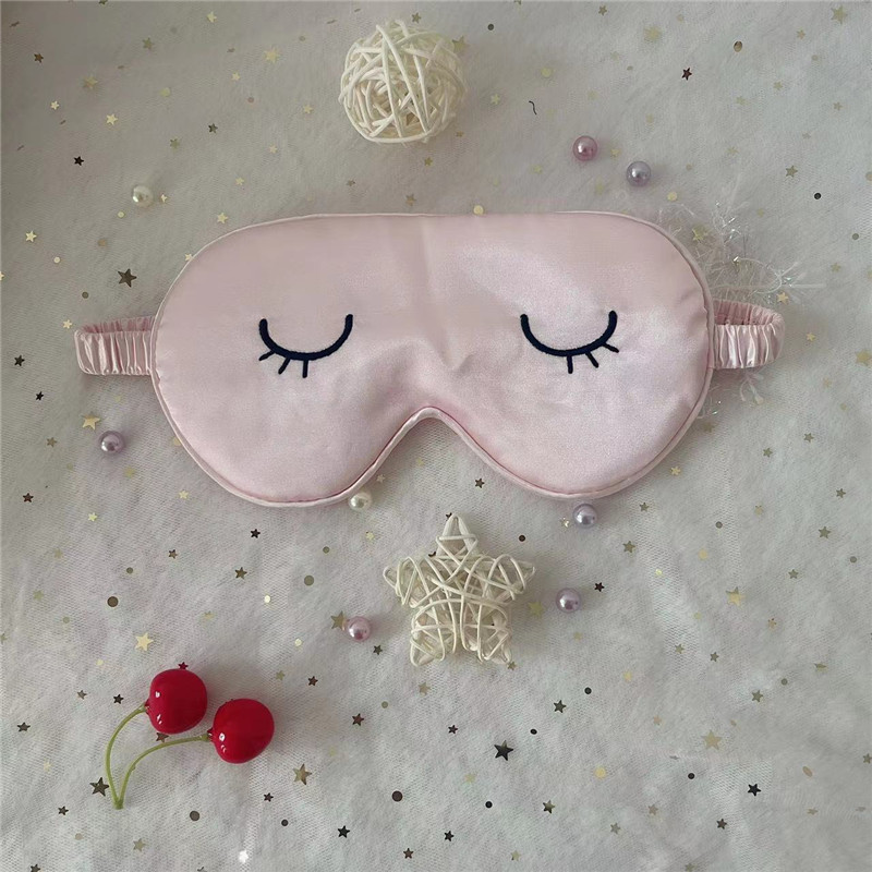 Pestañas de ojo de dibujos animados lindo máscara de ojo de seda imitación seda de mora sombreado máscara de ojo de sueño transpirable traje de viaje en stock