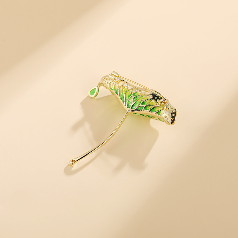 New design advanced lotus leaf brooch, handmade enamel color gradual change pin_voghion.com