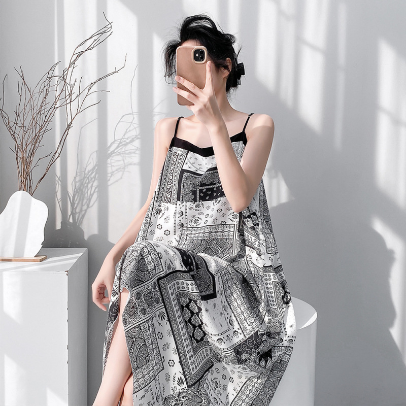 Ladies' Camisole Nightgown with Chest Pads, Summer Cotton Silk Long Dress, Home Wear, Thin Summer Style, Can Be Worn Outside