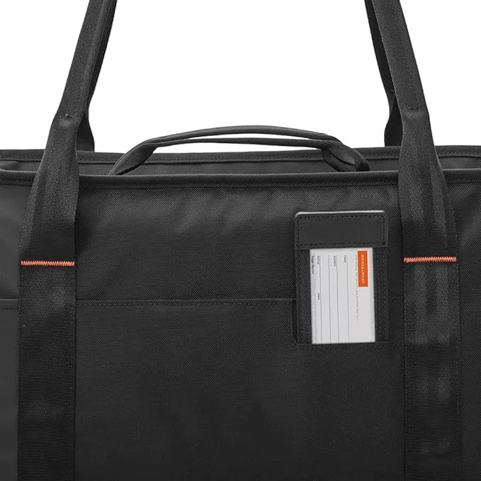 Capacious trend bag for leisure, 2023 collection
