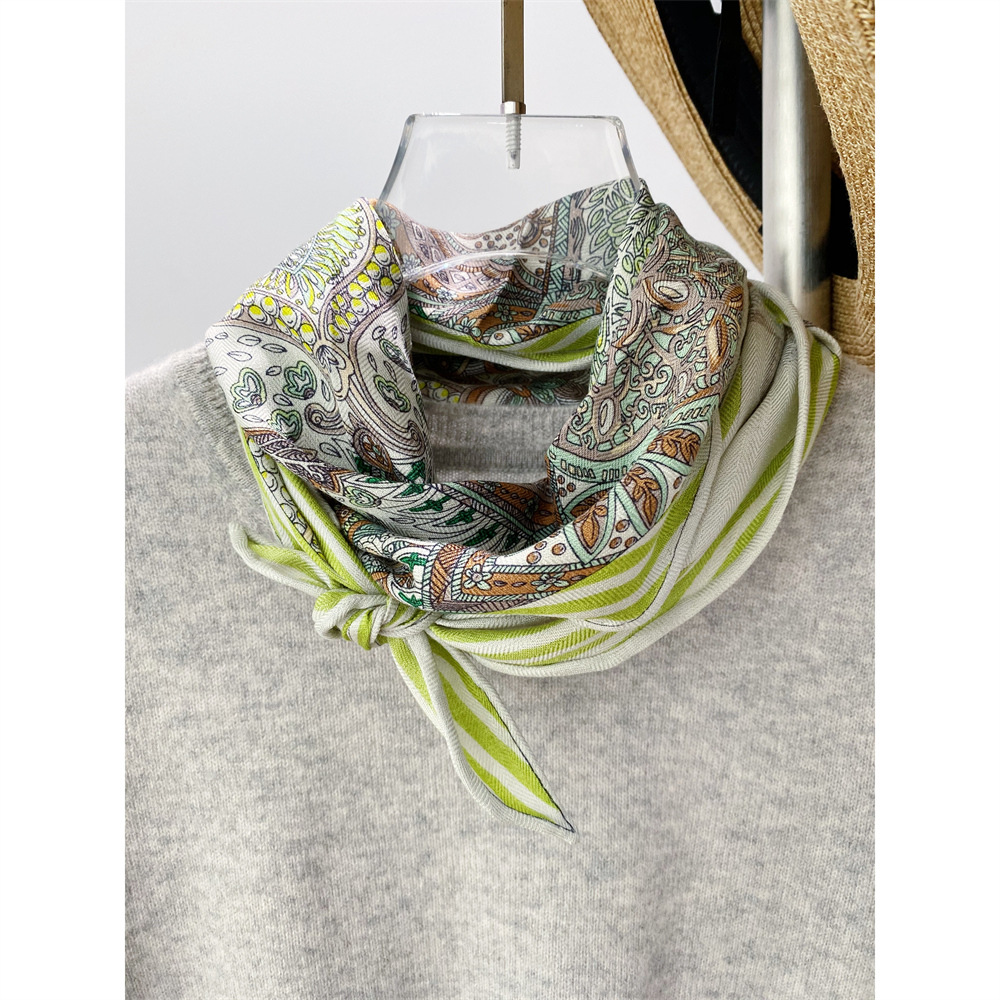 45*113cm Silk Cashmere Diamond Shape