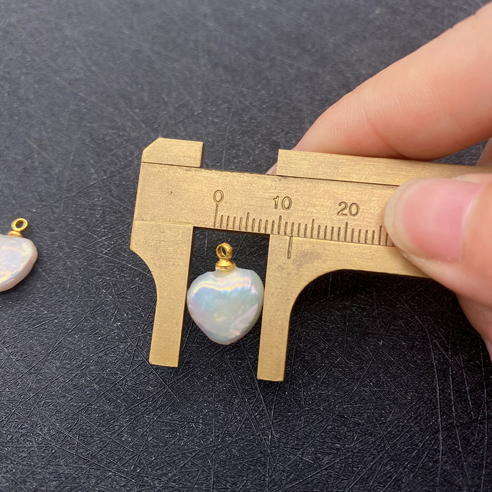 Freshwater Pearl Material 1 Piece Freshwater Pearl Heart Shape Pendant