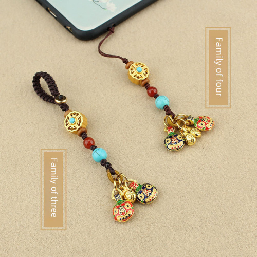 Ancient bronze burnished blue gold swallowing beast car keychain pendant, a family of three, wealth and good fortune phone chain, bag pendant decoration