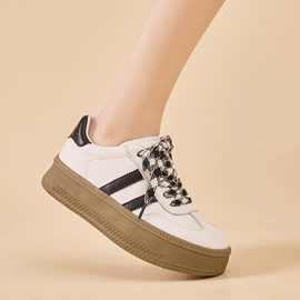 女式休闲单鞋;平底凉鞋;女式板鞋